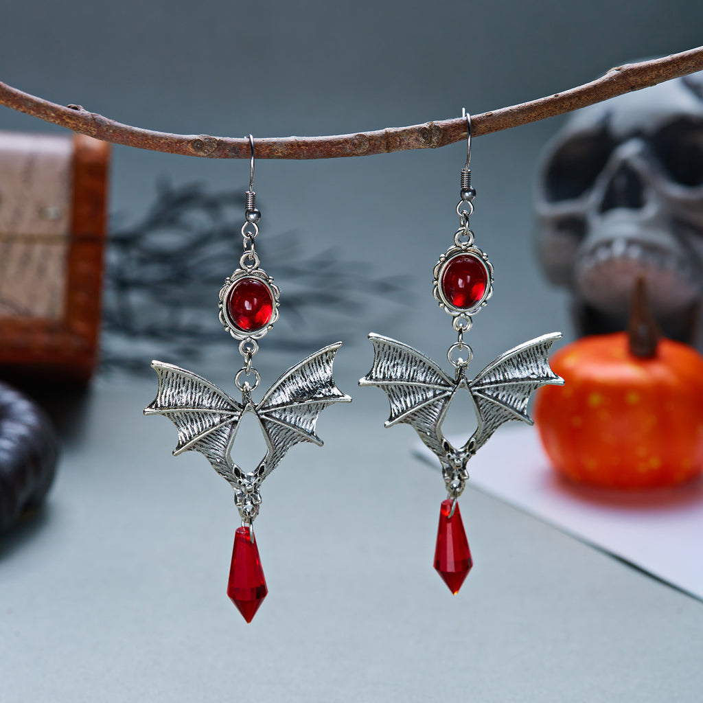 Vintage Gothic Bat Wing Jewelry Set, Halloween Crystal Pendant Necklace & Dangle Earrings Set Dark Punk Demon Wing Matching Jewelry For Women