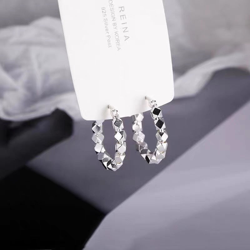 925 Sterling Silver Irregular Broken Cube Hoop Earrings, Dainty Multi-Faceted Rhombus Bead Huggie Ear Buckles Minimalist Korean Daily Earrings for Women