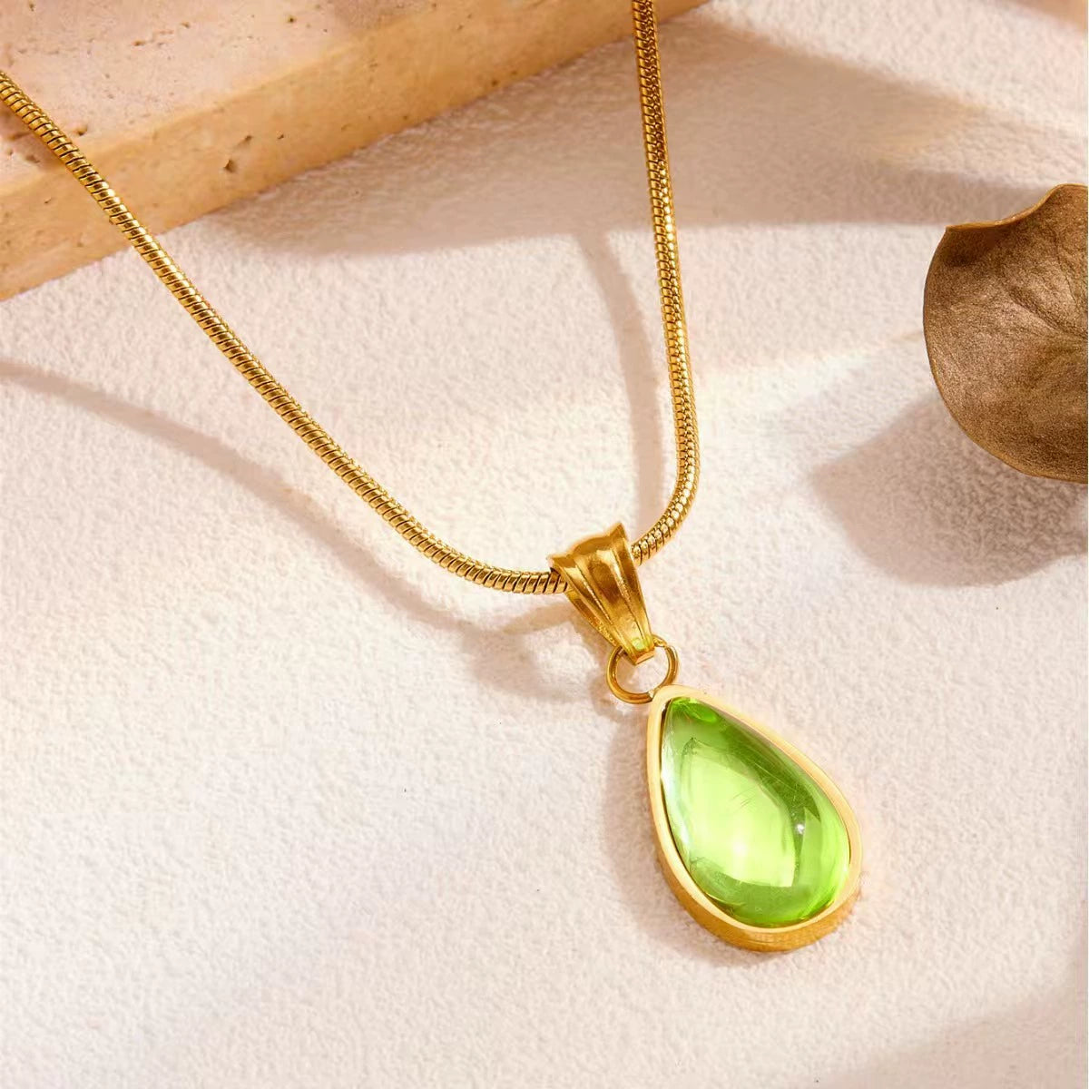 Vintage Teardrop Gem Snake Chain Necklace, Hypoallergenic Titanium Steel Ocean Heart Pendant Choker