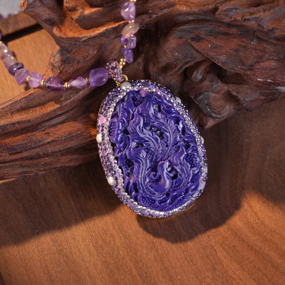 Vintage Hollow Carved Phoenix Floral Oval Pendant Necklace Natural Irregular Amethyst Chip Beaded Chain Purple Rhinestone & Pearl Border Gold Plated Women Chinese Style Sweater Necklace