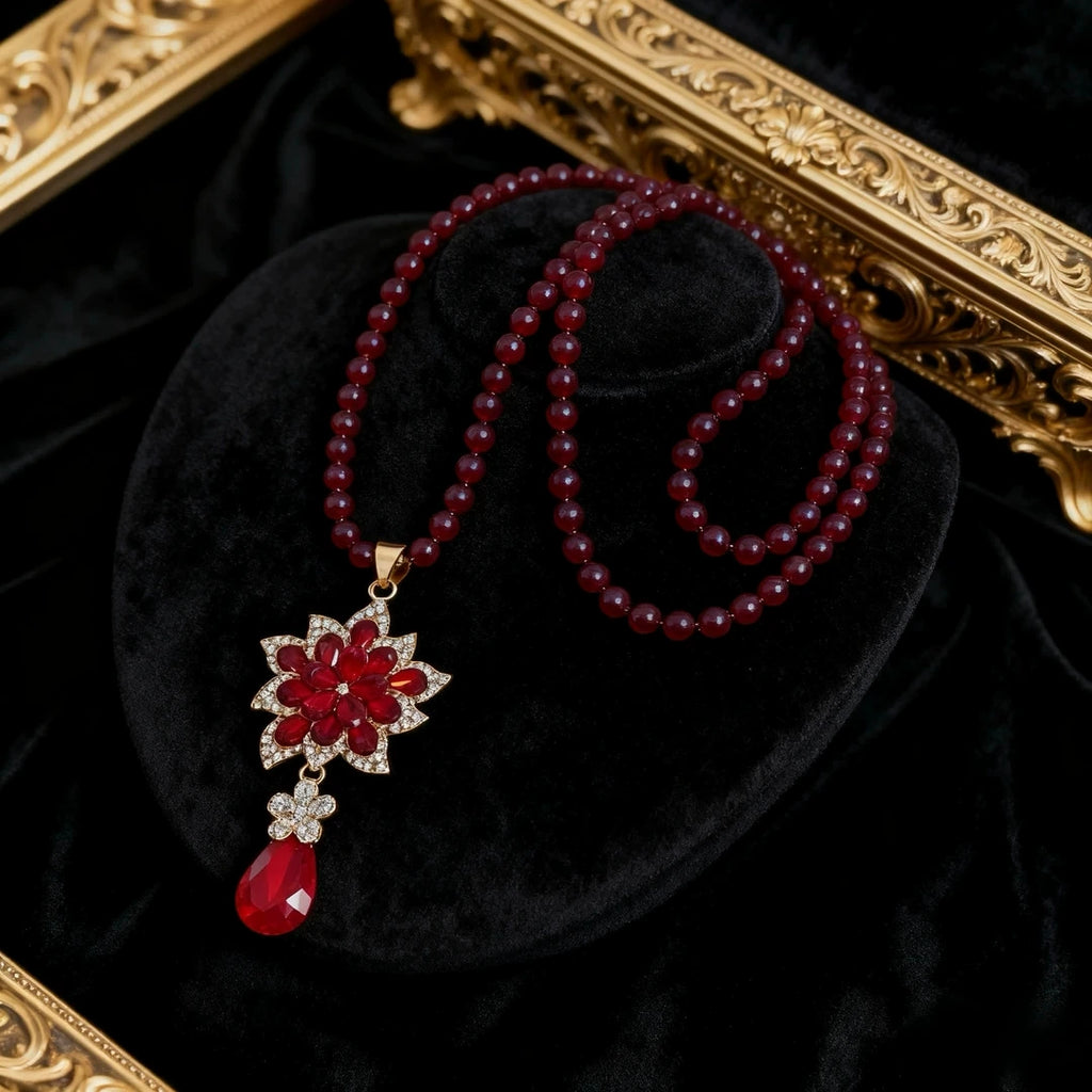 Vintage Fire Red Floral Teardrop Pendant Sweater Necklace Round Red Agate Bead Chain Full Pave White Crystal Gold Plated Chinese Wedding Banquet Long Layering Necklace For Women