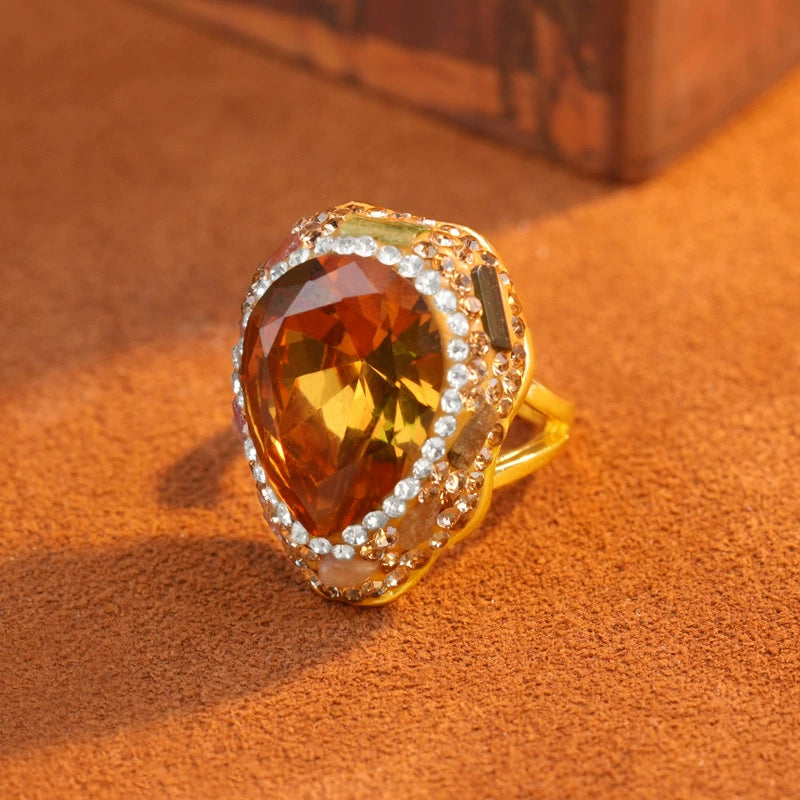 Vintage Large Pear Shape Thermochromic Mood Crystal Ring Full Surround Clear Rhinestone Adjustable Open Band Anti-Fade Gold Ladies Evening Party Jewelry Gift