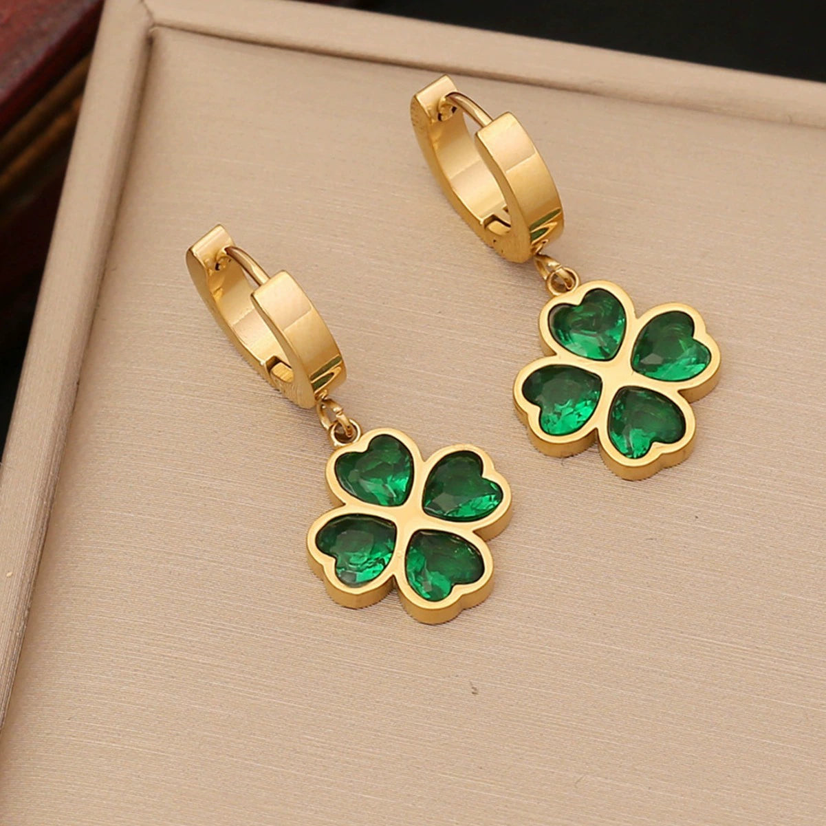18K Gold Plated Stainless Steel Four Leaf Clover Jewelry Set, Tarnish Resistant Heart Emerald Zircon Cuban Chain Necklace Bracelet Hoop Earrings Set For Women