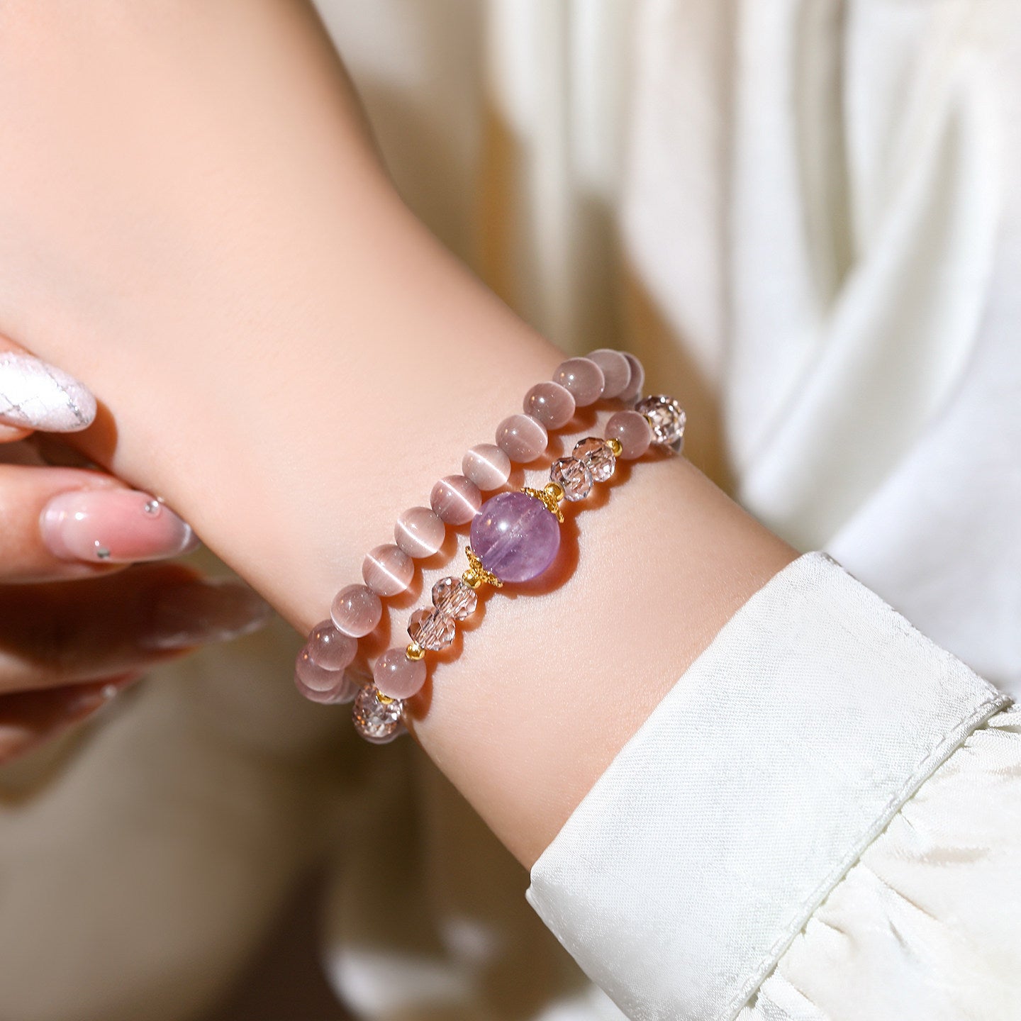 Double Layer Purple Cat’s Eye Beaded Stretch Bracelet, Natural Amethyst Focal Crystal Stackable Wrist Bracelet Dainty Feminine Jewelry for Women Daily Office Wear