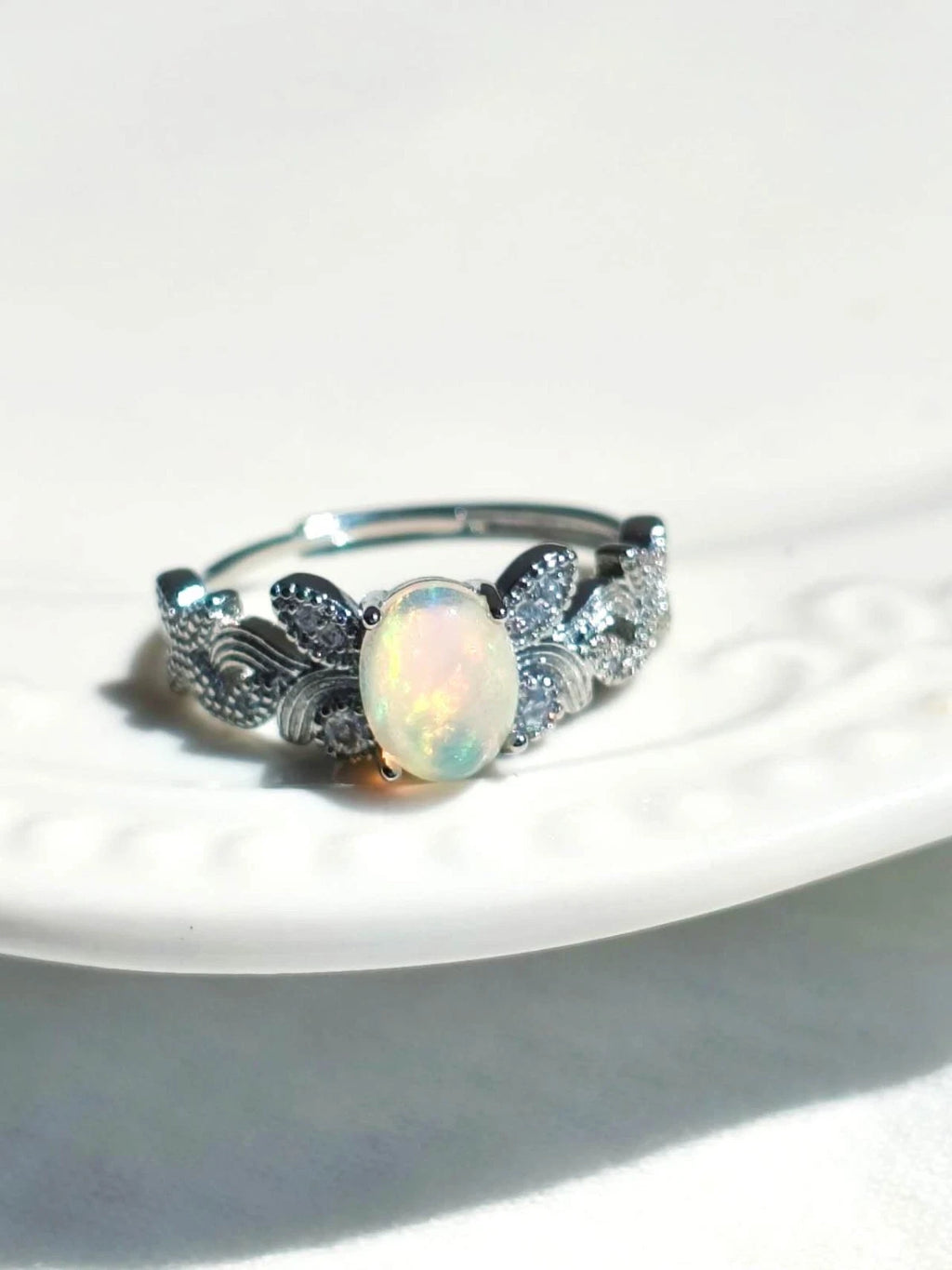 opal stone hinged opening ring