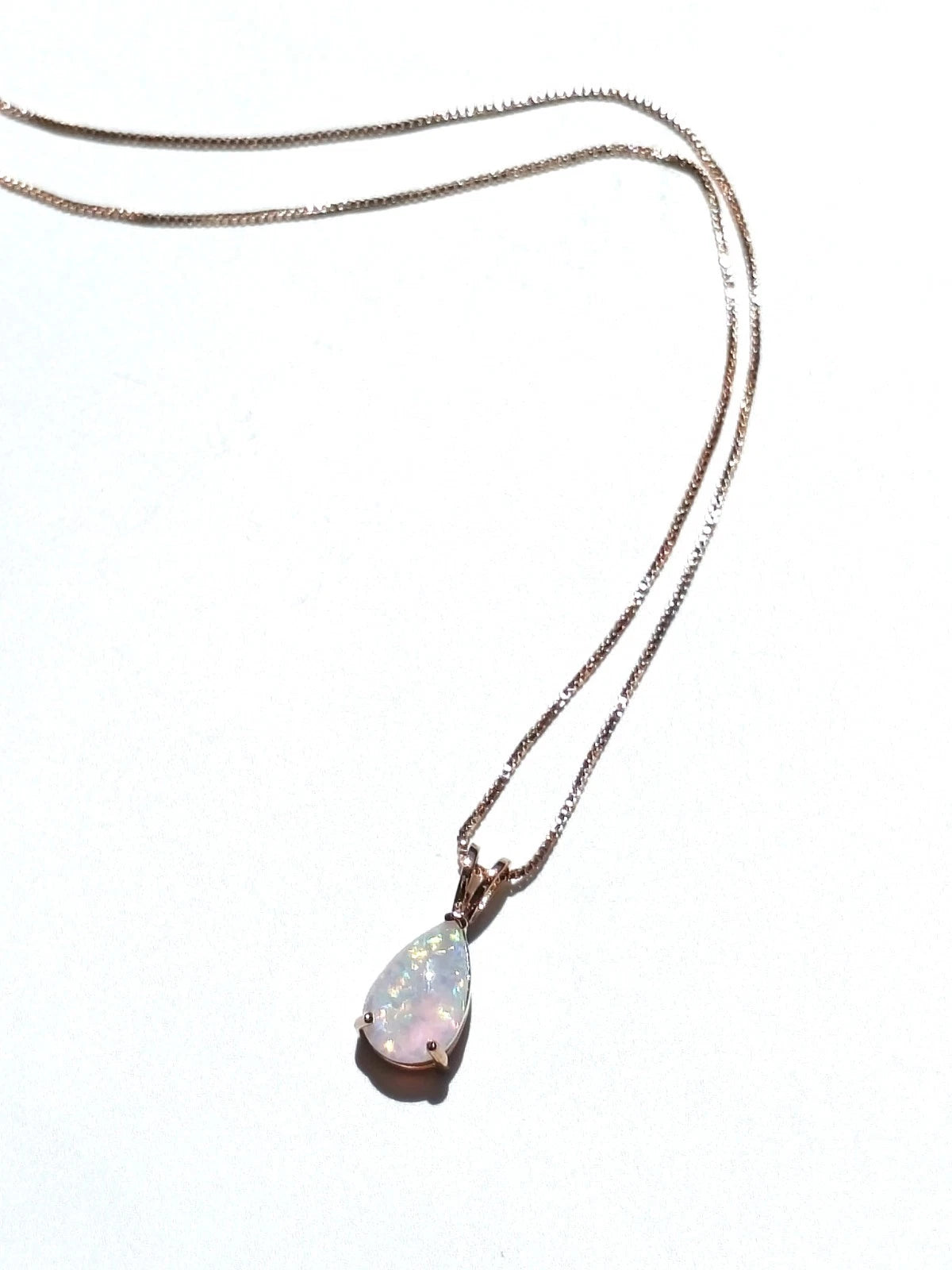 18K white gold plated teardrop-shaped opal necklace