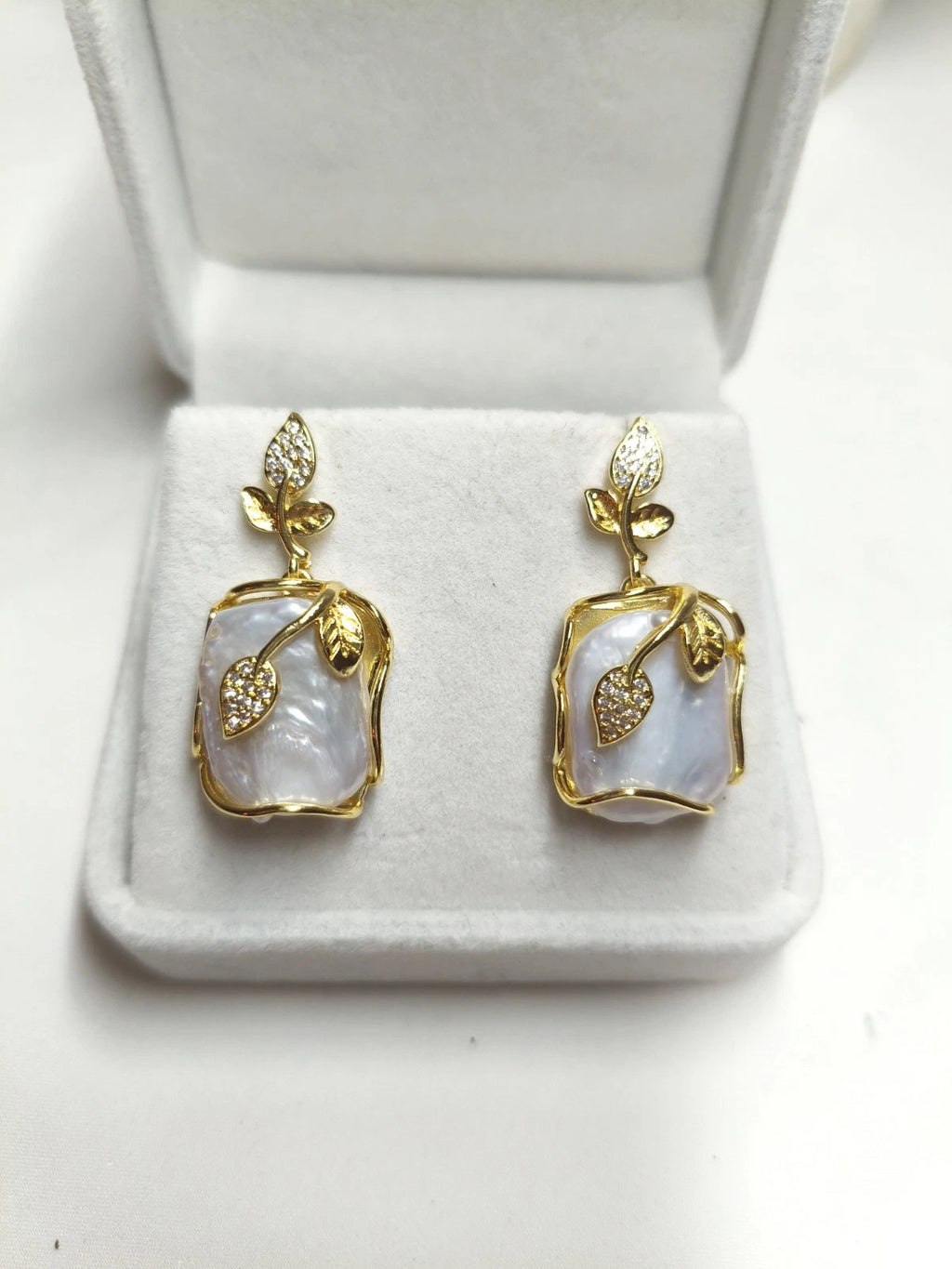 3-Piece Natural Baroque Pearl Jewelry Set, 18K Gold Plated, French Style