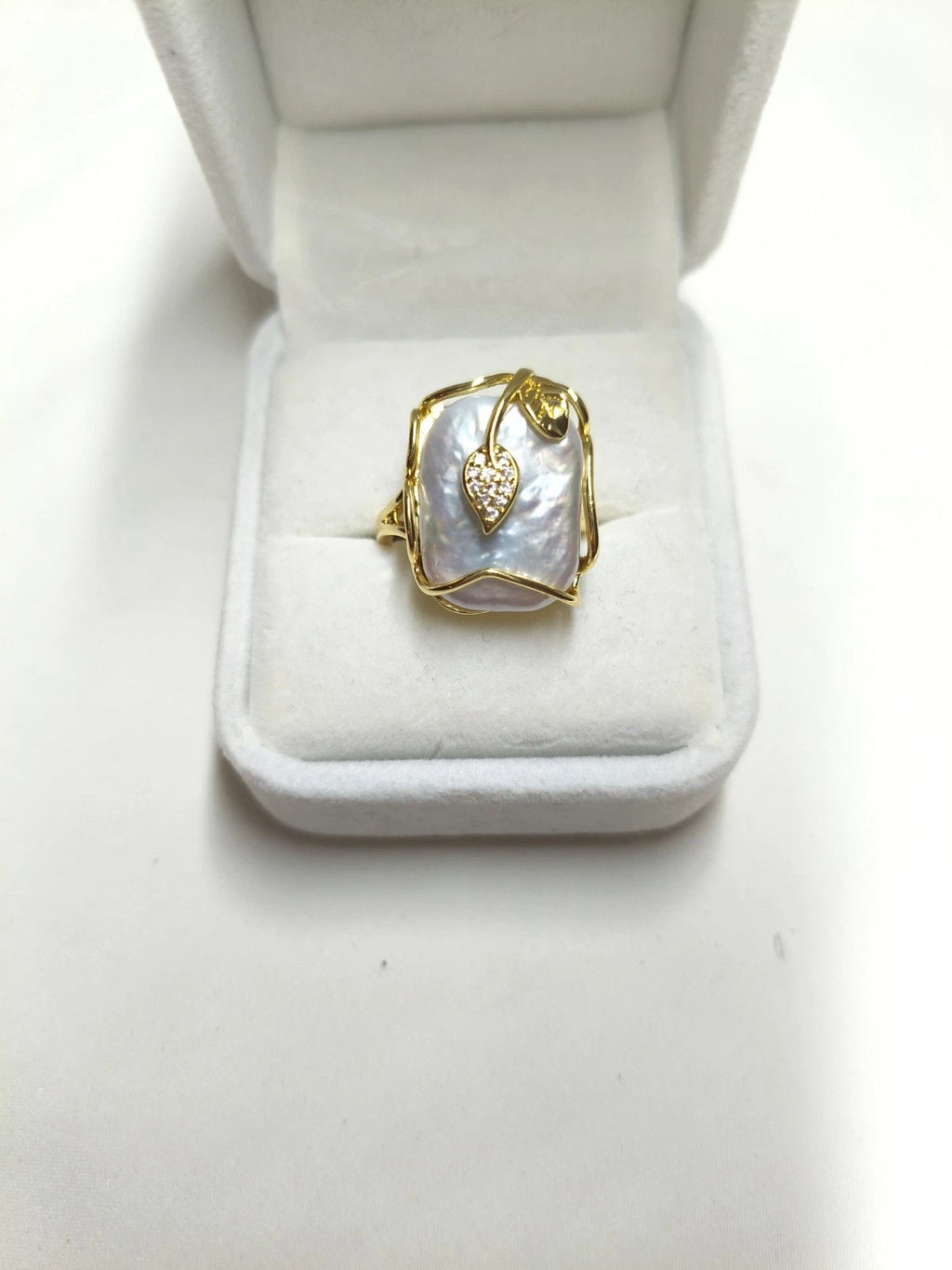 3-Piece Natural Baroque Pearl Jewelry Set, 18K Gold Plated, French Style