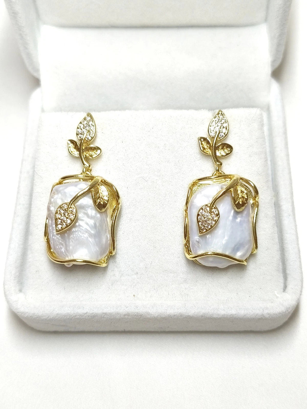 3-Piece Natural Baroque Pearl Jewelry Set, 18K Gold Plated, French Style