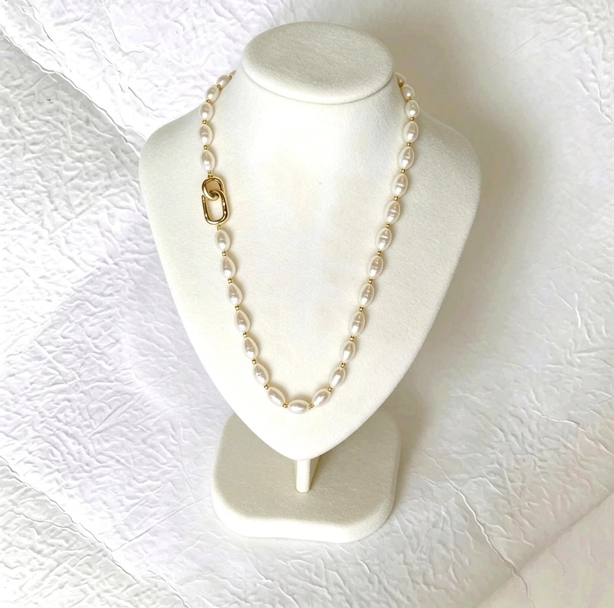 18K Gold Plated Natural Freshwater Rice Pearl Necklace, Minimalist Oval Pearl Chain with Geometric Paperclip Clasp, Elegant Women Everyday Jewelry
