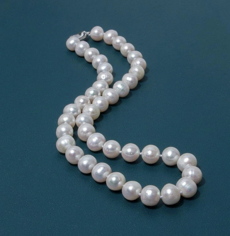 8-9mm Natural Freshwater Pearl Necklace, White Oval Baroque Pearl Single Strand Necklace Silver Clasp for Women Wedding Daily Jewelry