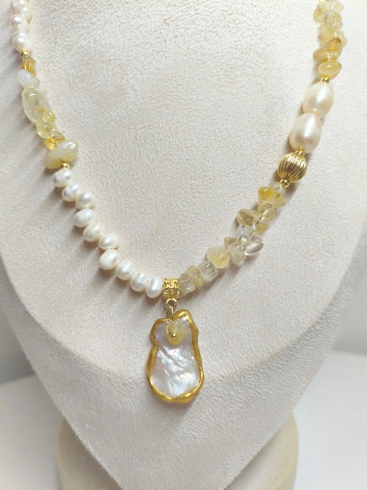 Natural Freshwater Pearl Citrine Chip Bead Necklace, Irregular Baroque Shell Pendant 14K Gold Plated Adjustable Chain Boho Jewelry for Women