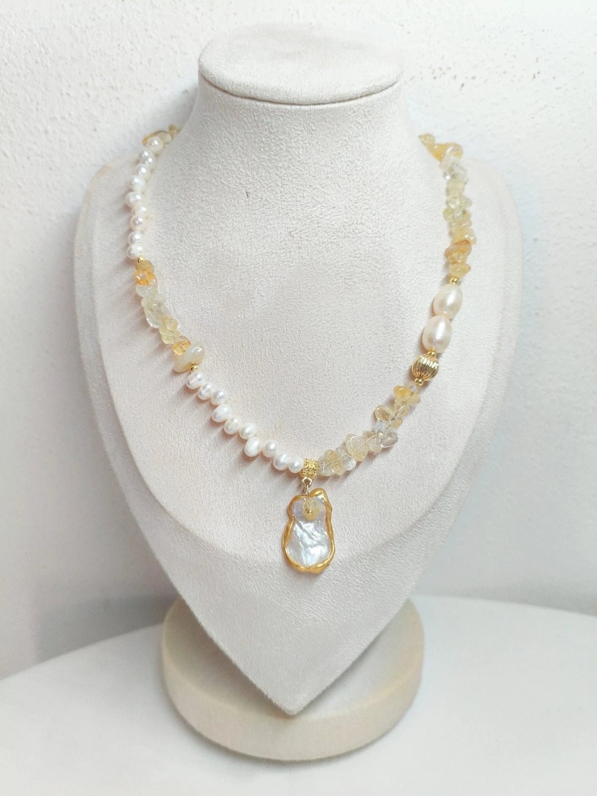 Natural Freshwater Pearl Citrine Chip Bead Necklace, Irregular Baroque Shell Pendant 14K Gold Plated Adjustable Chain Boho Jewelry for Women