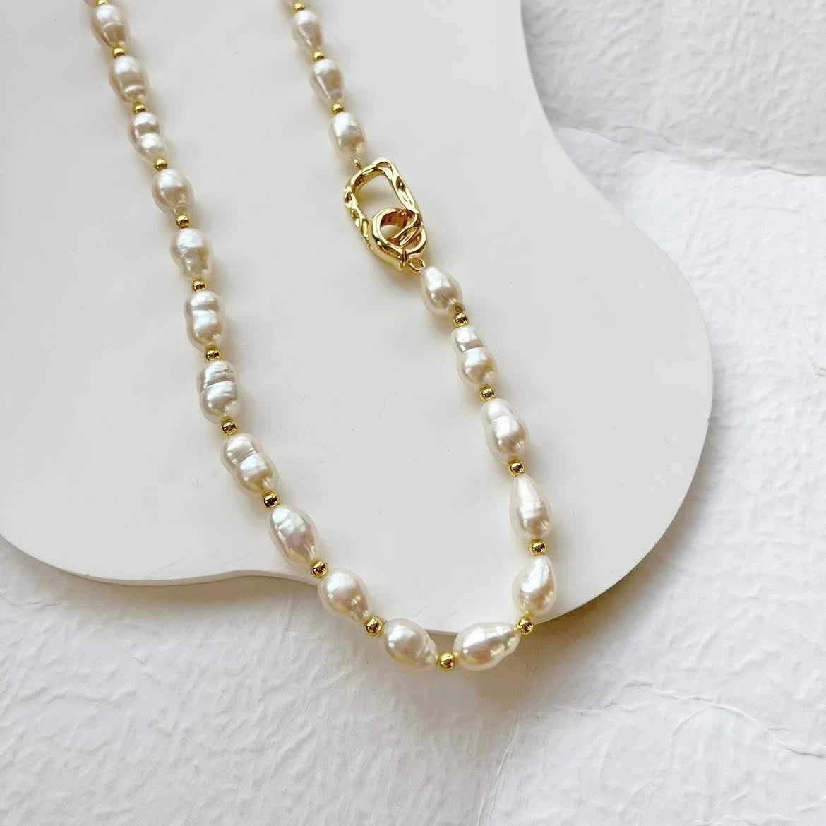 18K Gold Plated Natural Freshwater Rice Pearl Necklace, Minimalist Oval Pearl Chain with Geometric Paperclip Clasp, Elegant Women Everyday Jewelry