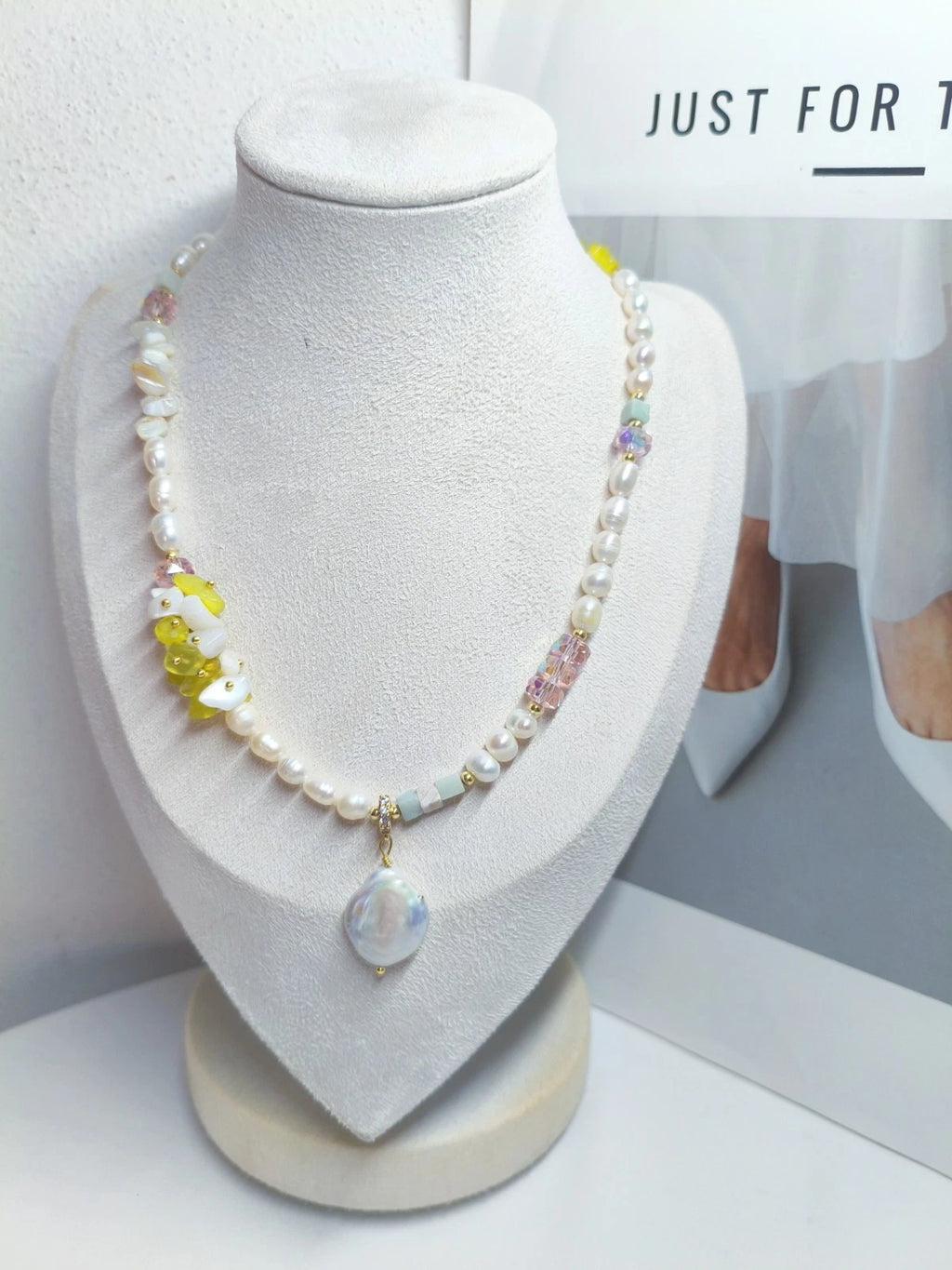 Handmade Baroque Freshwater Pearl Mixed Natural Stone Beaded Necklace, Irregular Keshi Pearl Shell Pendant Adjustable Gold Chain Boho Summer Jewelry