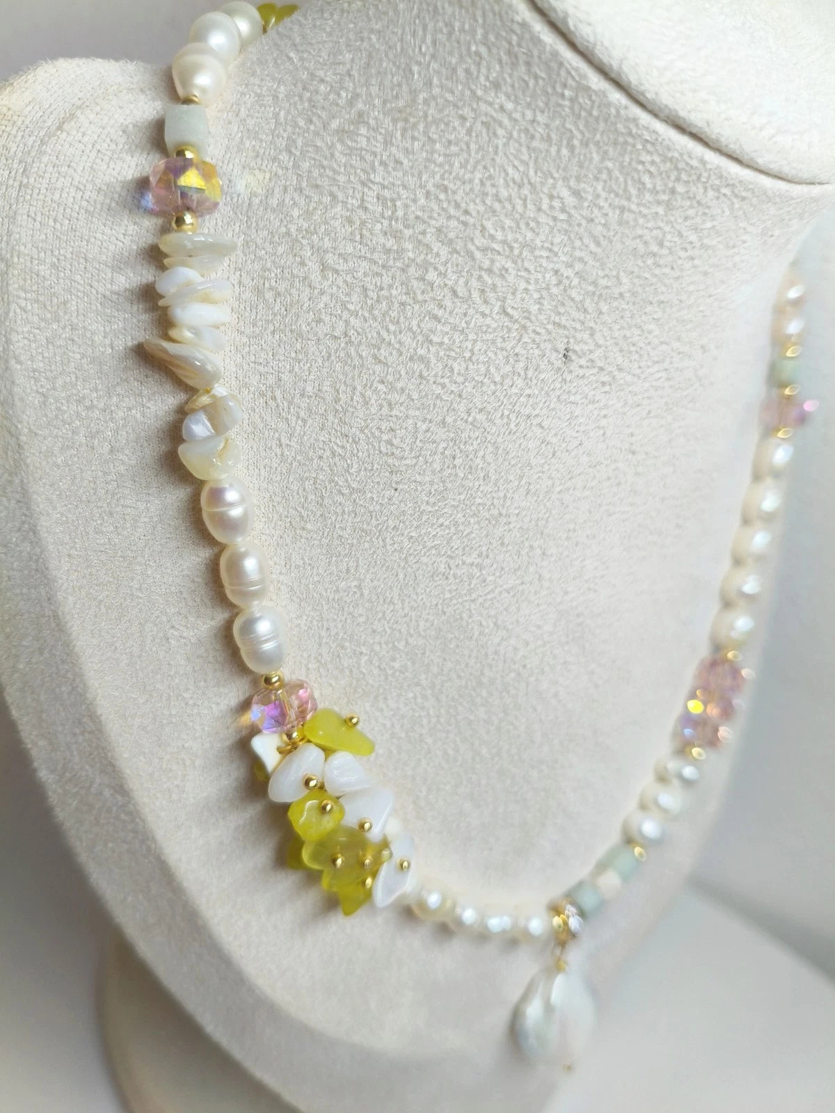 Handmade Baroque Freshwater Pearl Mixed Natural Stone Beaded Necklace, Irregular Keshi Pearl Shell Pendant Adjustable Gold Chain Boho Summer Jewelry