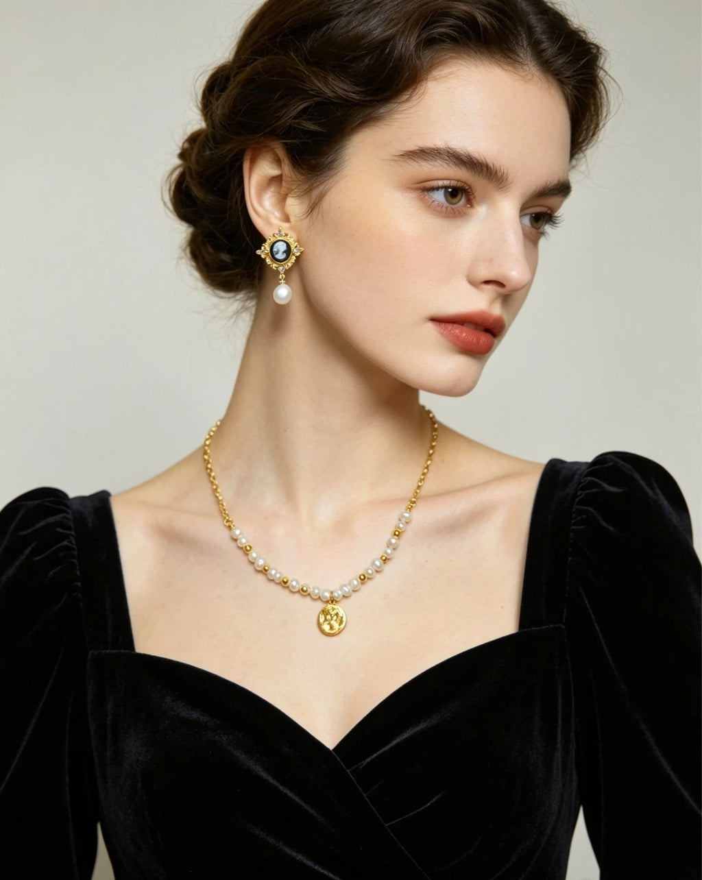Vintage Cameo Portrait Pearl Jewelry Set, 14K Gold Plated Hypoallergenic Freshwater Pearl Necklace Dangle Earrings Women Formal Jewelry